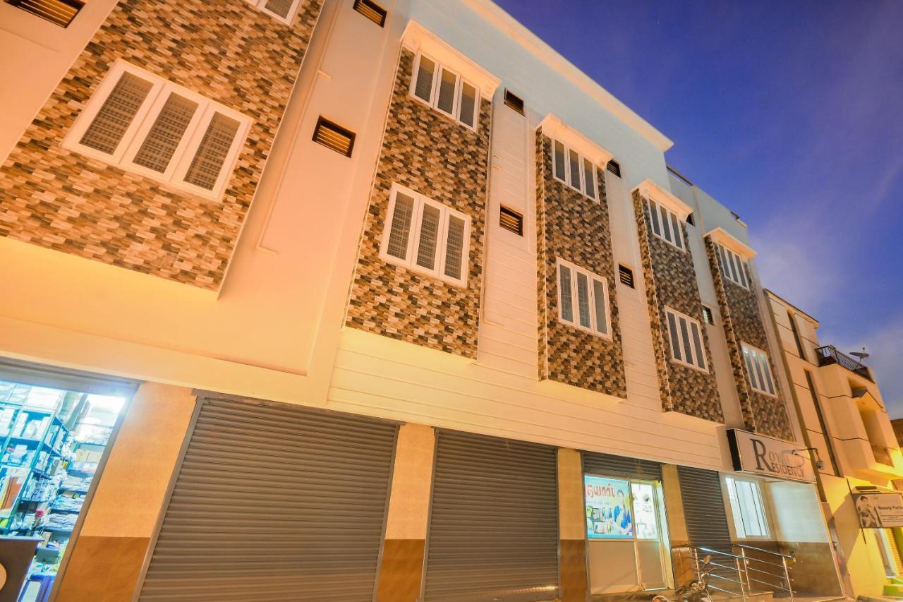 Hotel Oyo 70250 Royal Residency Nāmakkal Exterior foto