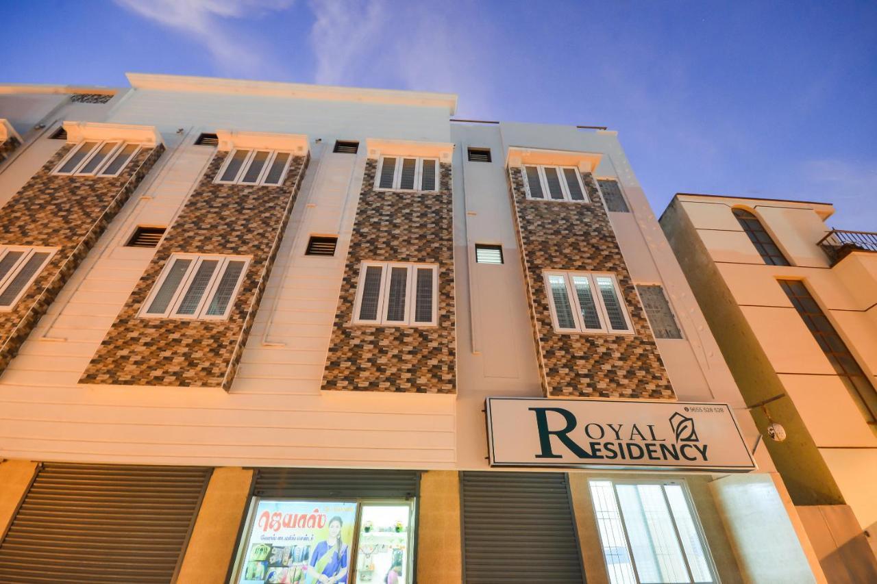 Hotel Oyo 70250 Royal Residency Nāmakkal Exterior foto